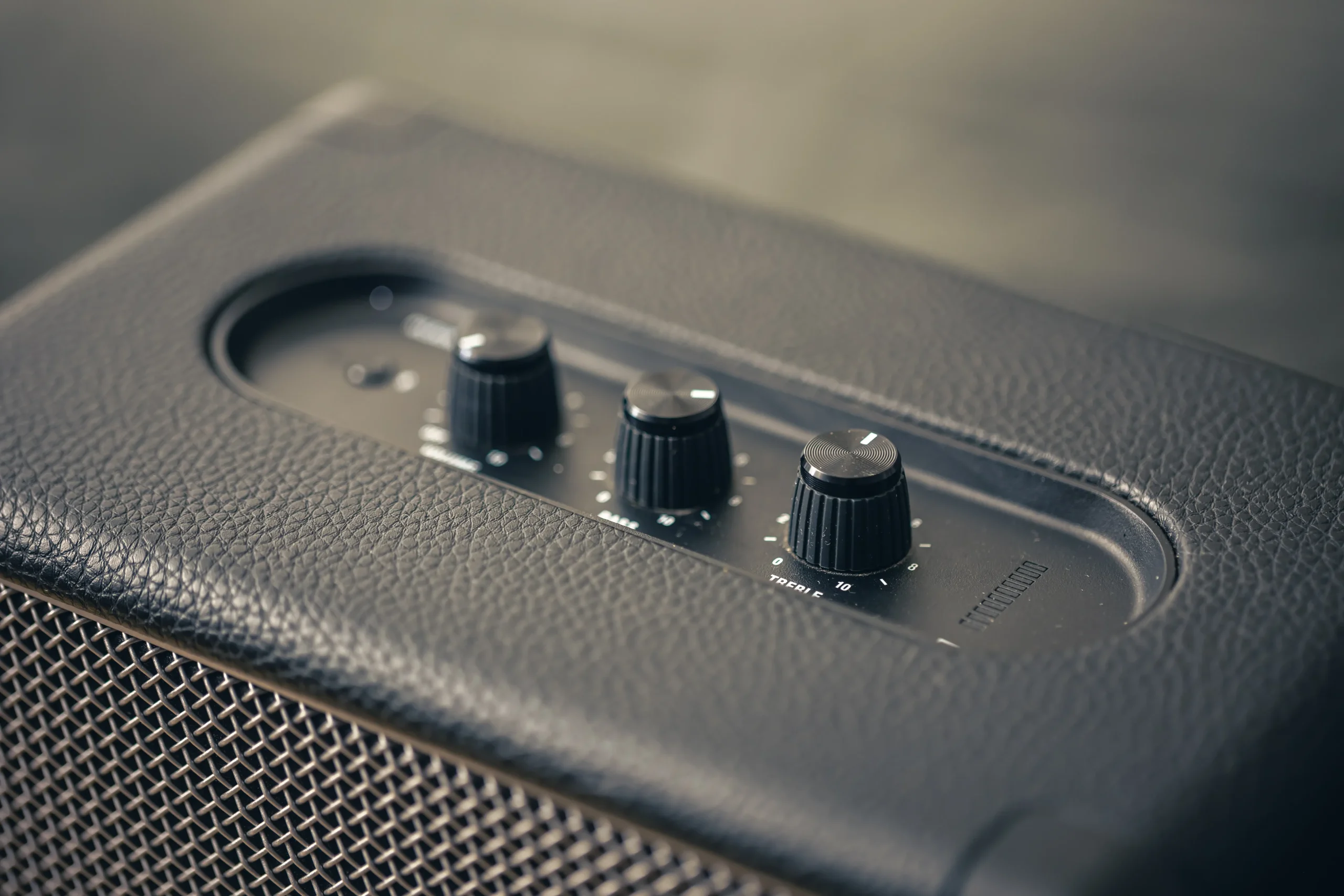 Pengertian dan Fungsi Amplifier Mobil